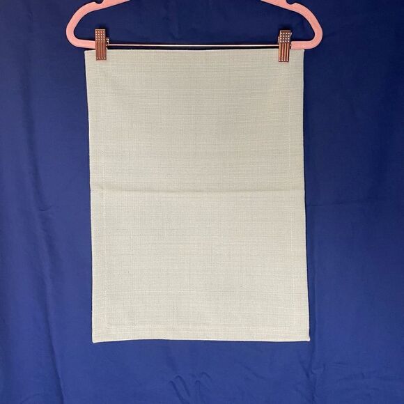 Target Threshold Table Runner + 4 Placements - Picture 5 of 8